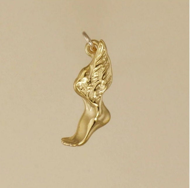 14k Yellow Gold Winged Running Shoe Pendant - 15x25mm Open Back Design For Runners & Athletes