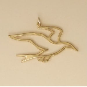 GOLD PLATED or STERLING Silver Arctic Tern Bird Charm Pendant Gift for Him Her Mom Mother&#39;s Day Dad Father&#39;s Day Boyfriend Girlfriend Wife