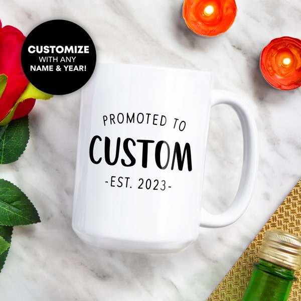 Tasse CUSTOM Nom et année, Tasse personnalisée pour femmes, Promue Cadeau d’anniversaire de femme, Cadeau d’anniversaire d’épouse, Est 2022, Cadeau d’année personnalisée