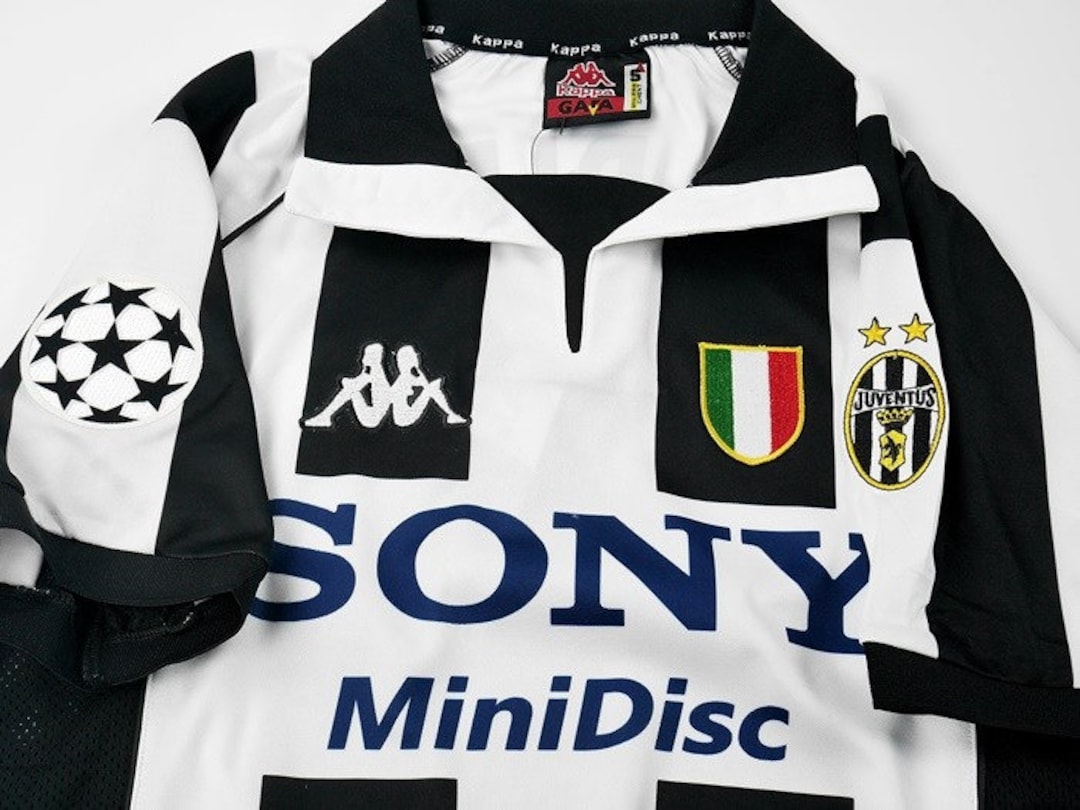juventus vintage shirt