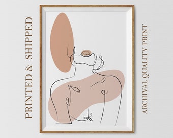Minimalist Woman Line Art Print: Abstract Feminine Illustration