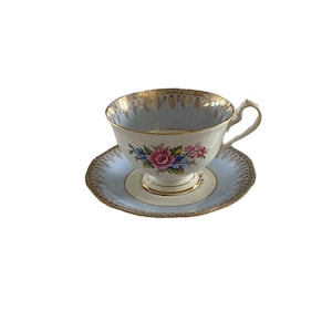 Queen Anne English Tea Cup and Saucer. Rare Find. Excellent Condition!
