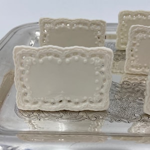Porcelain Name Plates For Dinner Table Seatings. Bone China Name Plates For Eight.