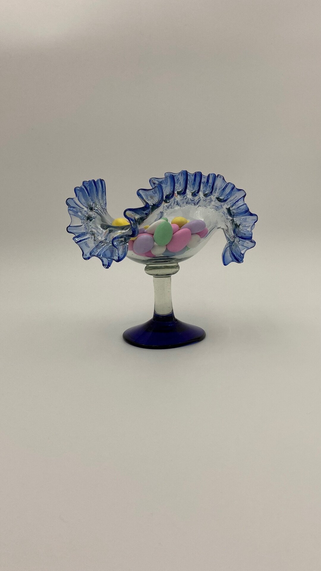 Ruffle Glass Serving Dish. Hand Made Glass Art. Vintage Centrepiece. Etsy