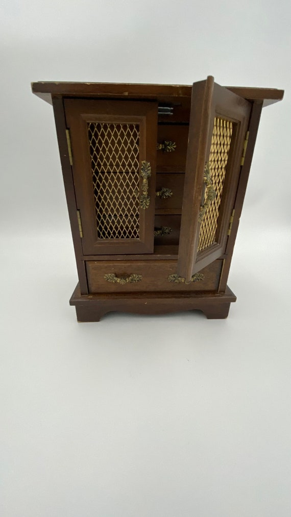 Wire Cabinet Jewellery Box With Musical Drawers. - image 8
