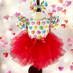 Girls Valentine&#39;s Day Tutu Dress: Candy Heart Outfit with Bow