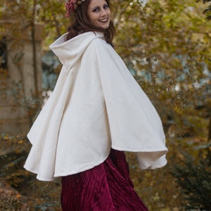 Mid-length white wool cape medieval inspiration vintage renaissance romantic wedding