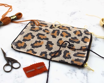 Kit pochette da ricamo 6" x 8", stampa leopardata, kit ricamo ghepardo, vera pelle