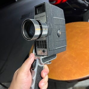 Vintage Bell & Howell Electric Eye Movie Video Camera UNTESTED