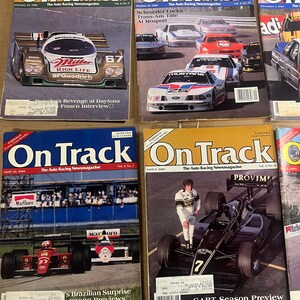 Kavel van 12 vintage 1986,1989 On Track The Auto Racing News Magazine afbeelding 4