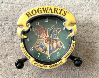 Harry Potter réveil vintage warner bros 2001 poudlard HP design rétro draco dormiens nunquam titillandus