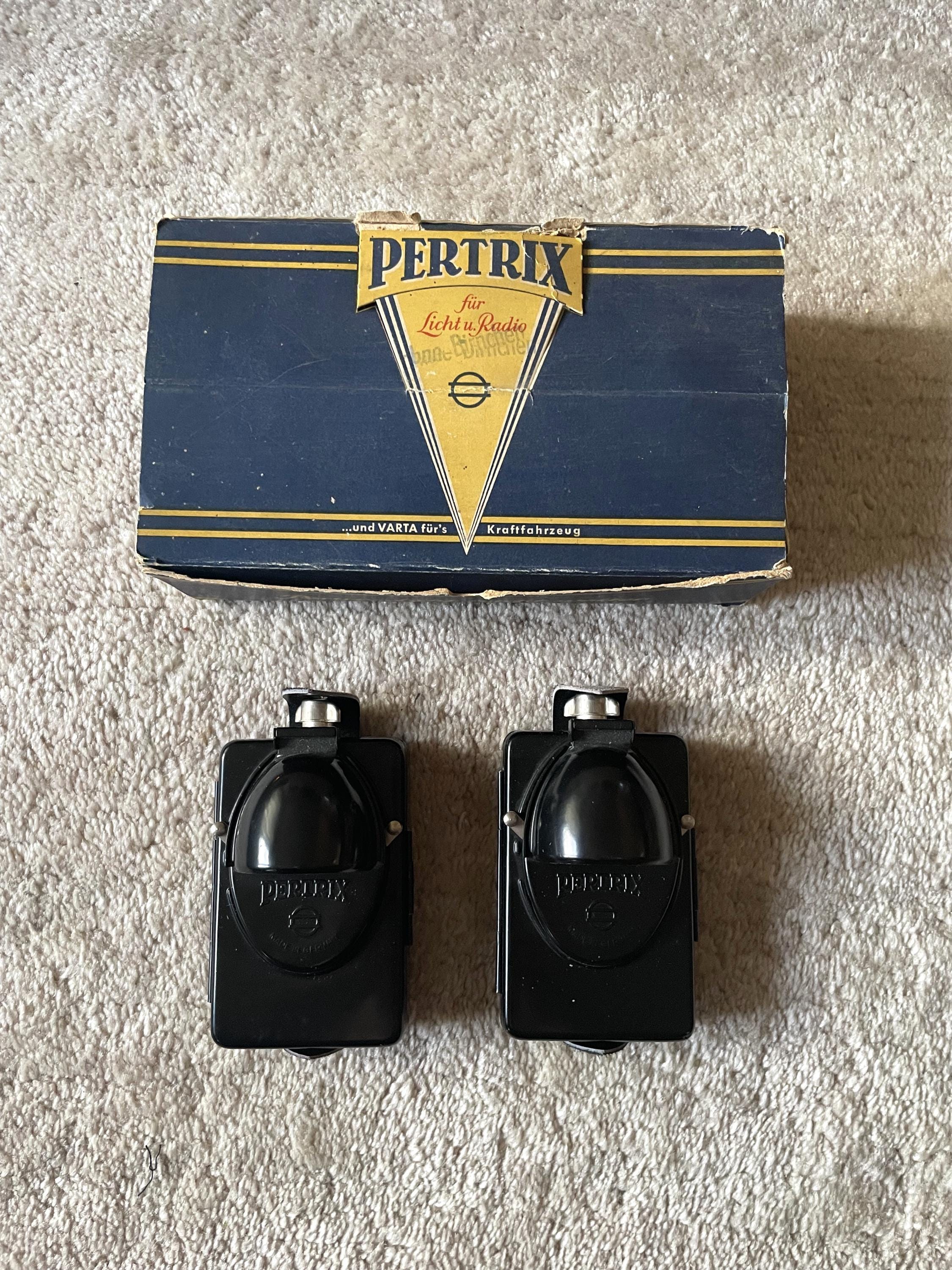 Pertrix Signal Lamp Nr. 668 2 Pieces Light Vintage Antique Retro