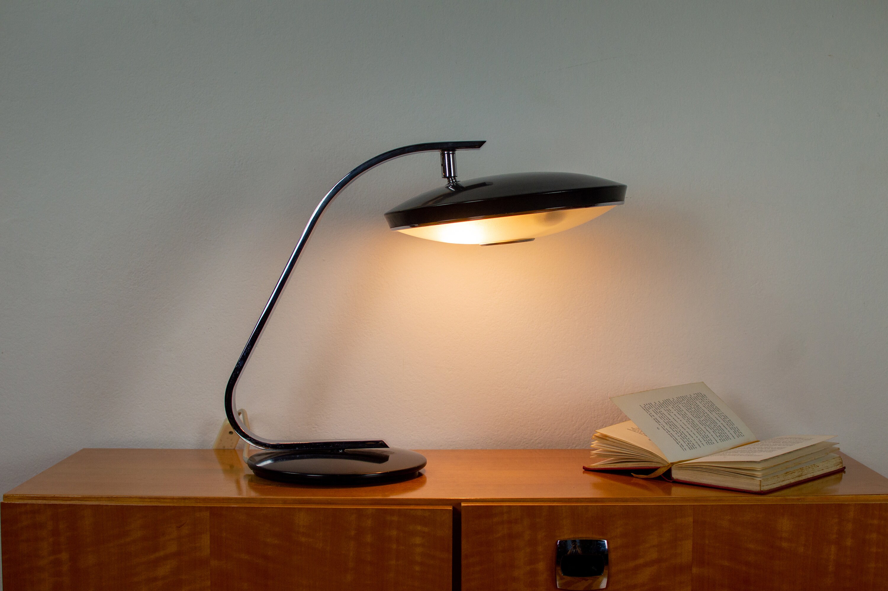Design by Bruno Gecchelin Mid-century Table Lamp Adjustable Black Lamps Retro Modern Office Lighting 80's Meblo Desk Light