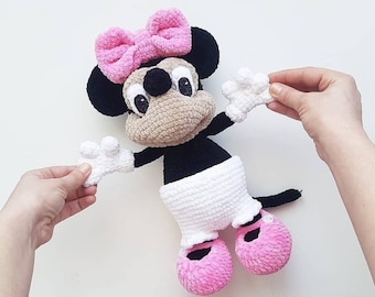 CROCHET PATTERN Mouse Toy / Amigurumi tutorial PDF file / Mrs Mouse