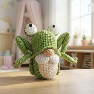 Frog Gnome Crochet Pattern, Amigurumi Animal (PDF Pattern)