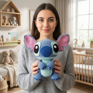 SCHEMA ALL'UNCINETTO Mostro alieno blu (Amigurumi, Uncinetto, Tutorial fotografico in formato PDF)