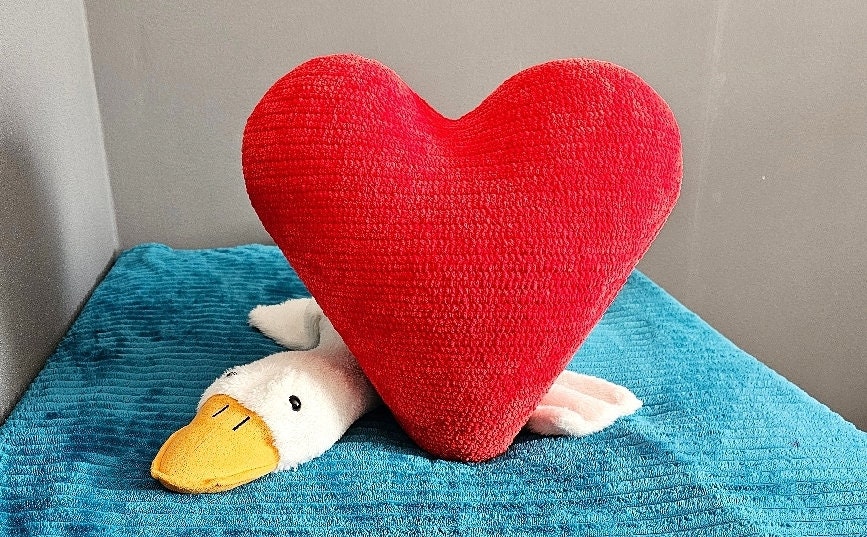 40 Heart Pillow Crochet Patterns for Cozy Home Decor and Handmade Gifts 11 Heart Pillow Crochet