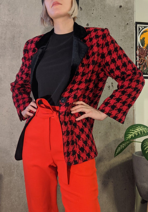 red houndstooth blazer