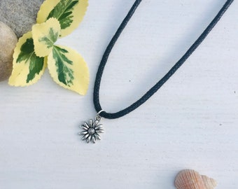 Daisy Cord Choker: Verstellbare 90er Jahre Grunge Kette