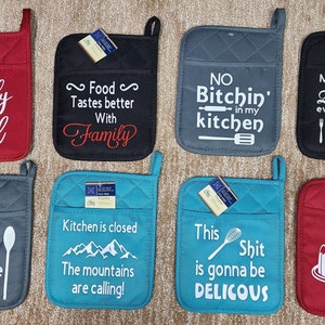 Pot holders various funny sayings