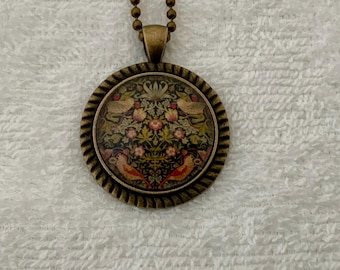Art Print Pendant Necklace- Strawberry Thief- William Morris- Pre-Raphaelite- Arts and Crafts Movement