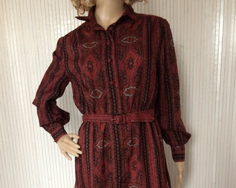 Vintage Dress Woman 70s Dress Long Sleeves Winter Dress Red and Black size 40/42