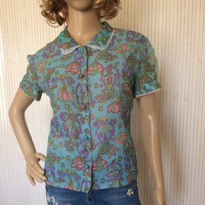 Vintage Blue Floral Women&#39;s Blouse Short Sleeve Patterned Blouse