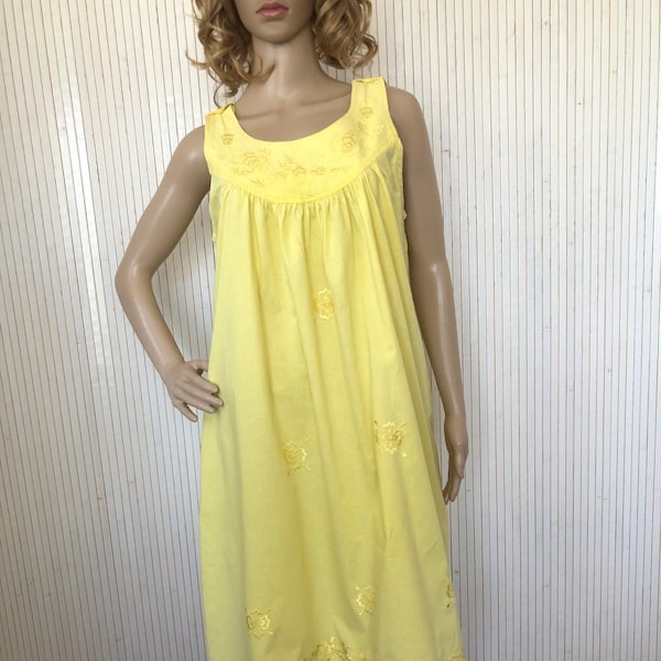 Robe d'été Jaune en Coton Vintage Femme ample sans manche Broderie florale