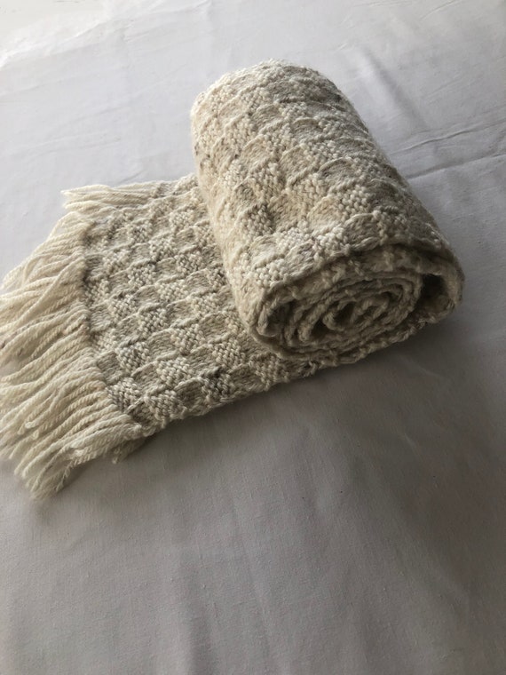 Beige hand knitted wool scarf Vintage Granny squa… - image 8