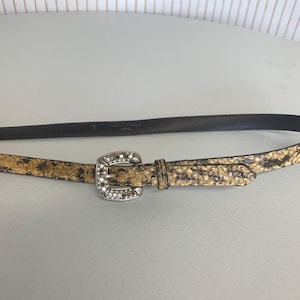 Ceinture fine Sonia Rykiel Femme en cuir de Serpent Vintage Belle boucle à strass Taille 1 Made in France