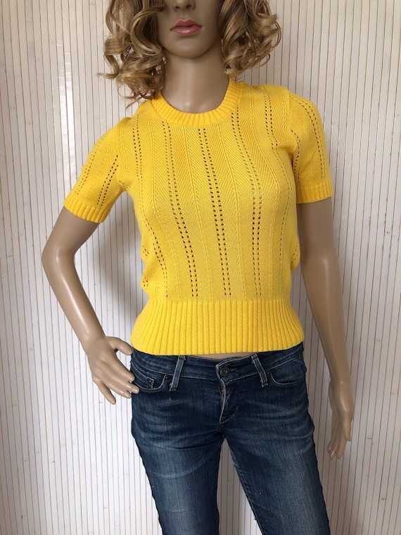 Short sleeve sweater crop top sale