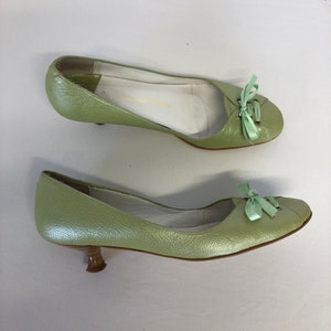 Small heel ballerinas Vintage Shiny green Leather Women's summer shoes Ribbon bow Les Belles Chaussures Size 37.5