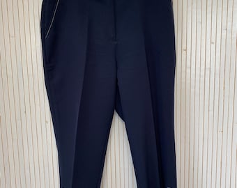 Pantacourt Femme Vintage Bleu marine boutons blancs et bleu Damart Taille 42/44 Vêtement confort