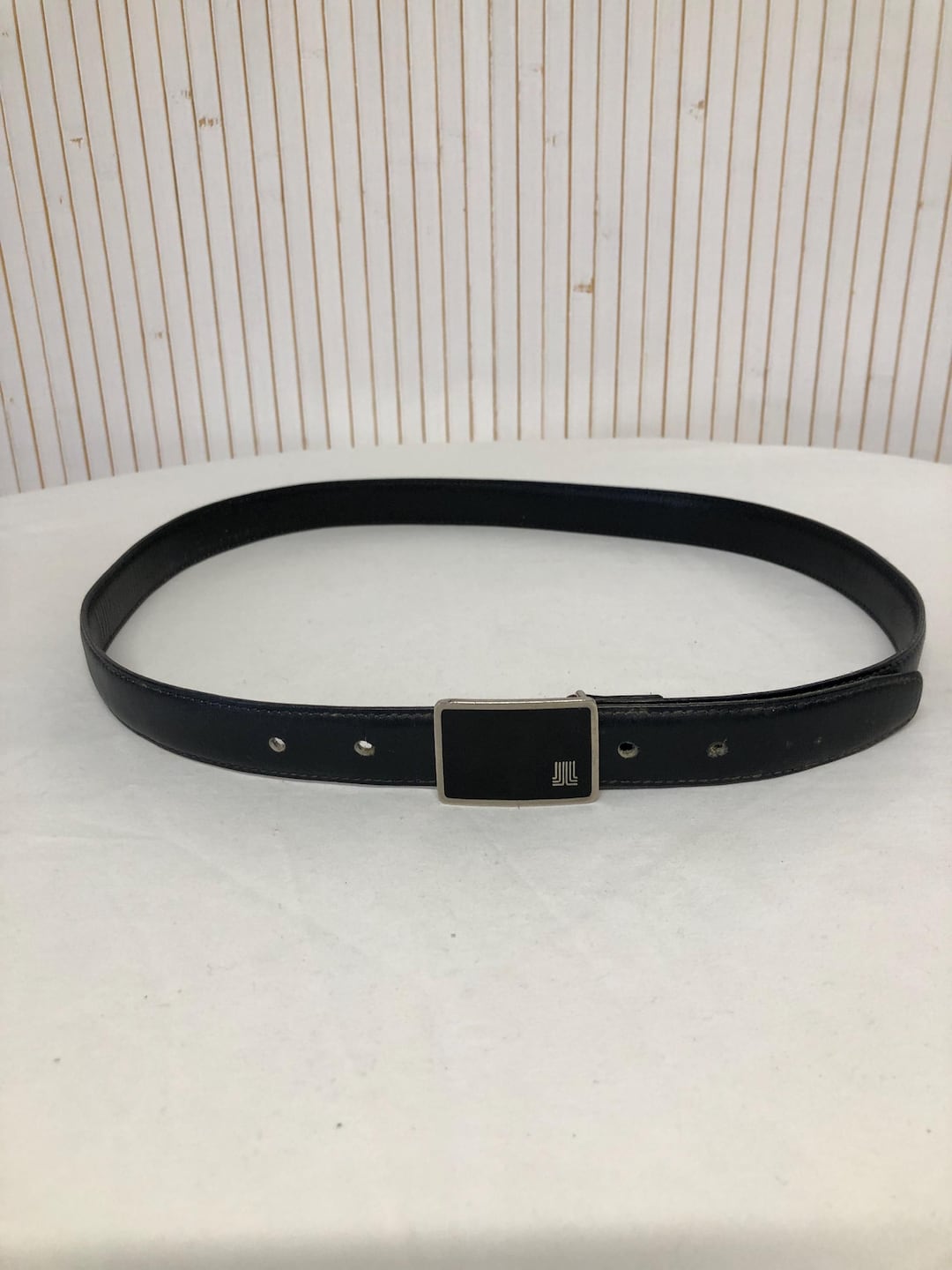 Vintage Lanvin Black Leather Belt for Men Beautiful Buckle  display picture 1