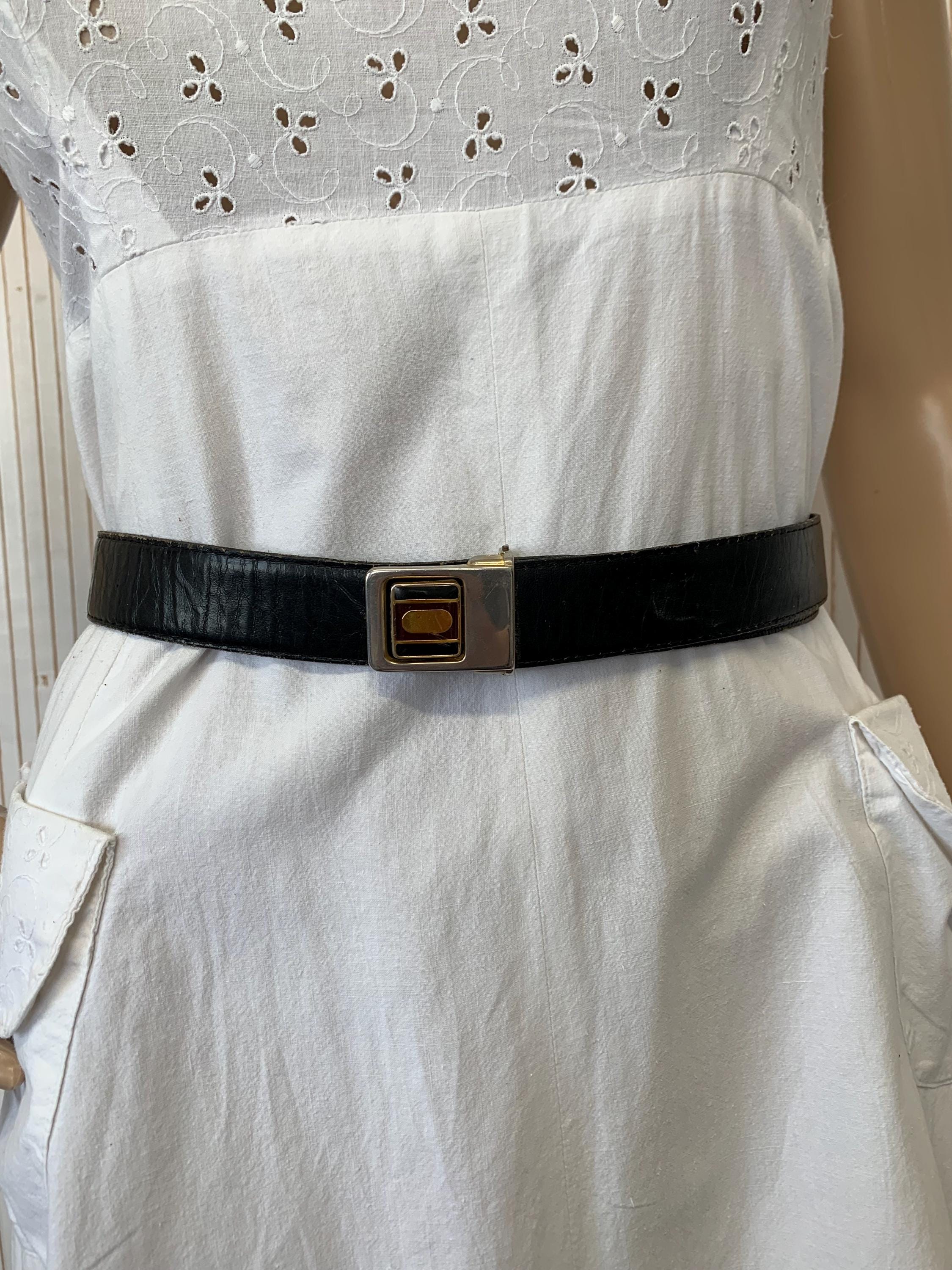 Vintage Reversible Belt Black Leather or Brown Leather Belt  display picture 1