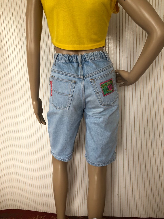 Bermuda in Vintage Jean Asymmetric shorts Sky blu… - image 2