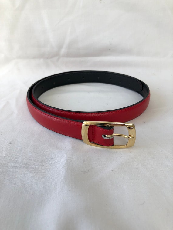 Vintage Belt Woman Thin Belt Belt in Leather Red 80s Golden 