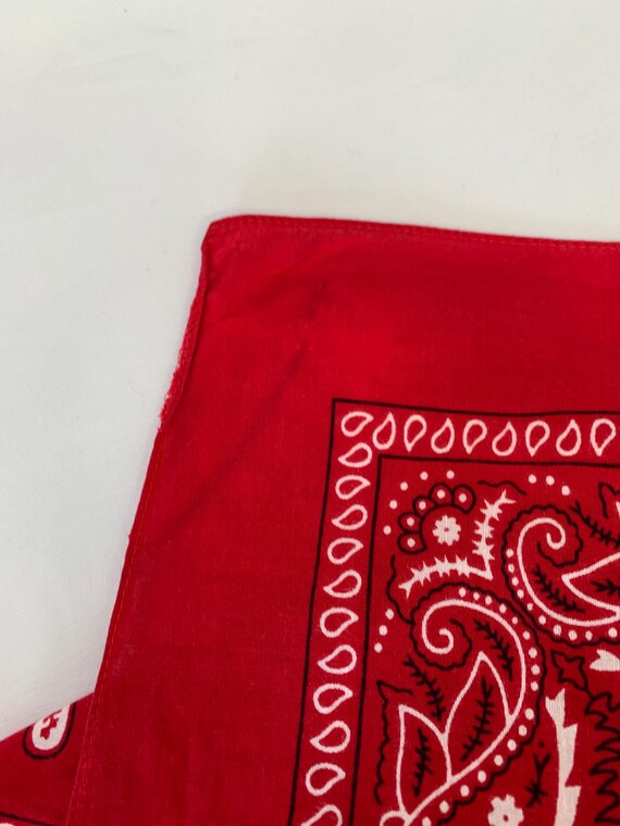 FUIPVGI 3 Pièces Bandana Homme Femme, Foulard Carré, Classique Bandanas Foulard, 55 * 55cm Écharpe Bandana Paisley, Mouchoirs Pour Mode Et Sport, Accessoires De Costume D'Halloween(Rouge