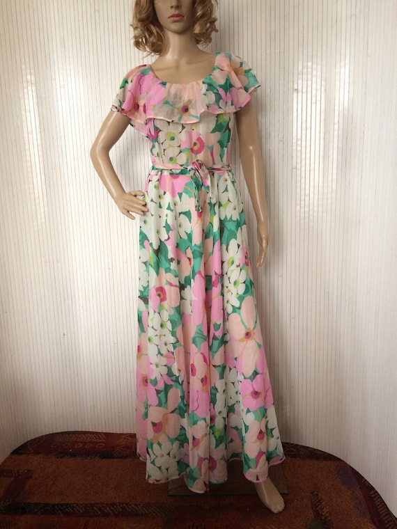 Vintage Florale Maxi Dress