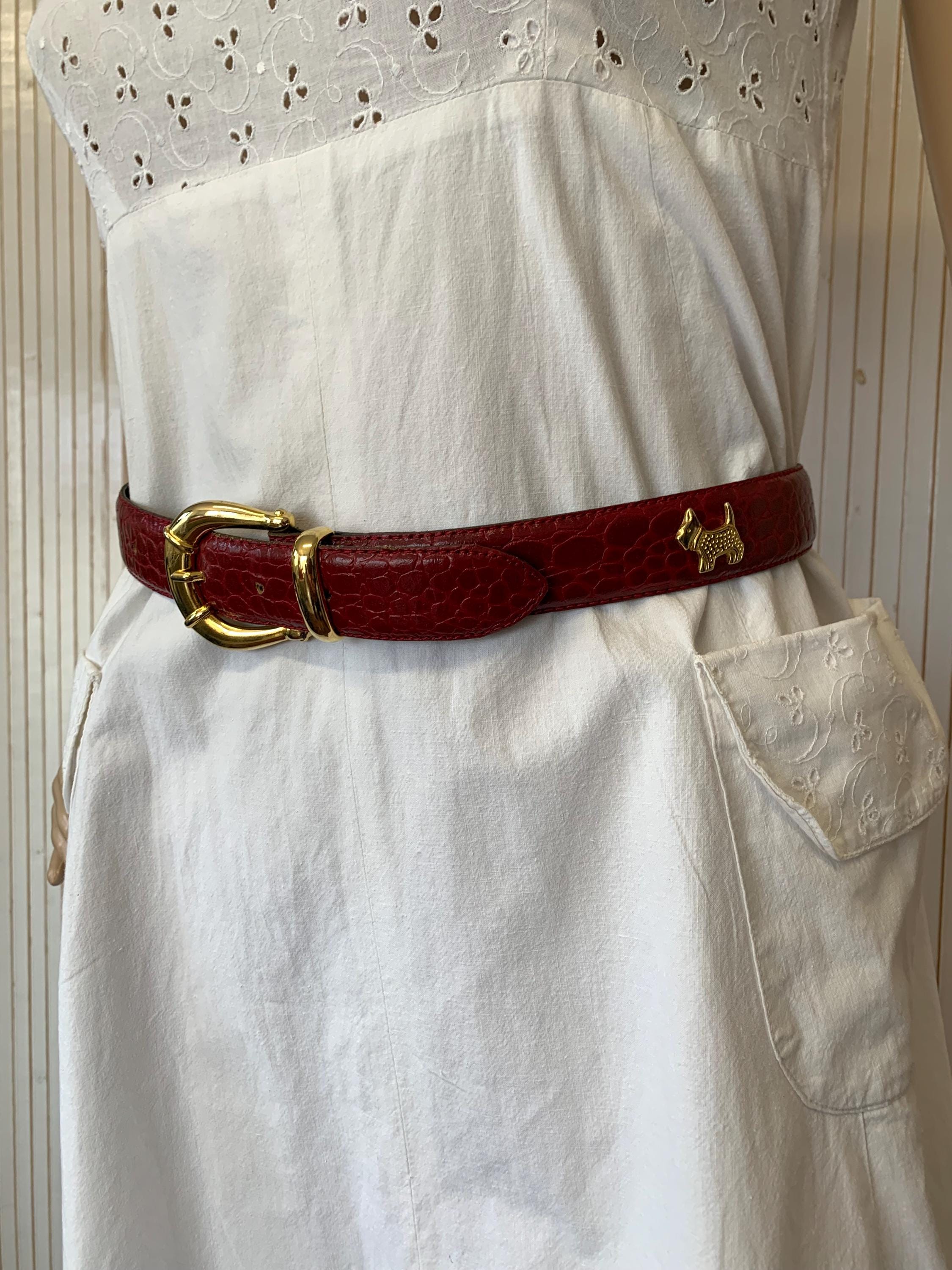 Made in France Scottie Dog Red Leather Belt Croute De Cuir Vachette Vintage French Leather Belt Reptile  main image 3