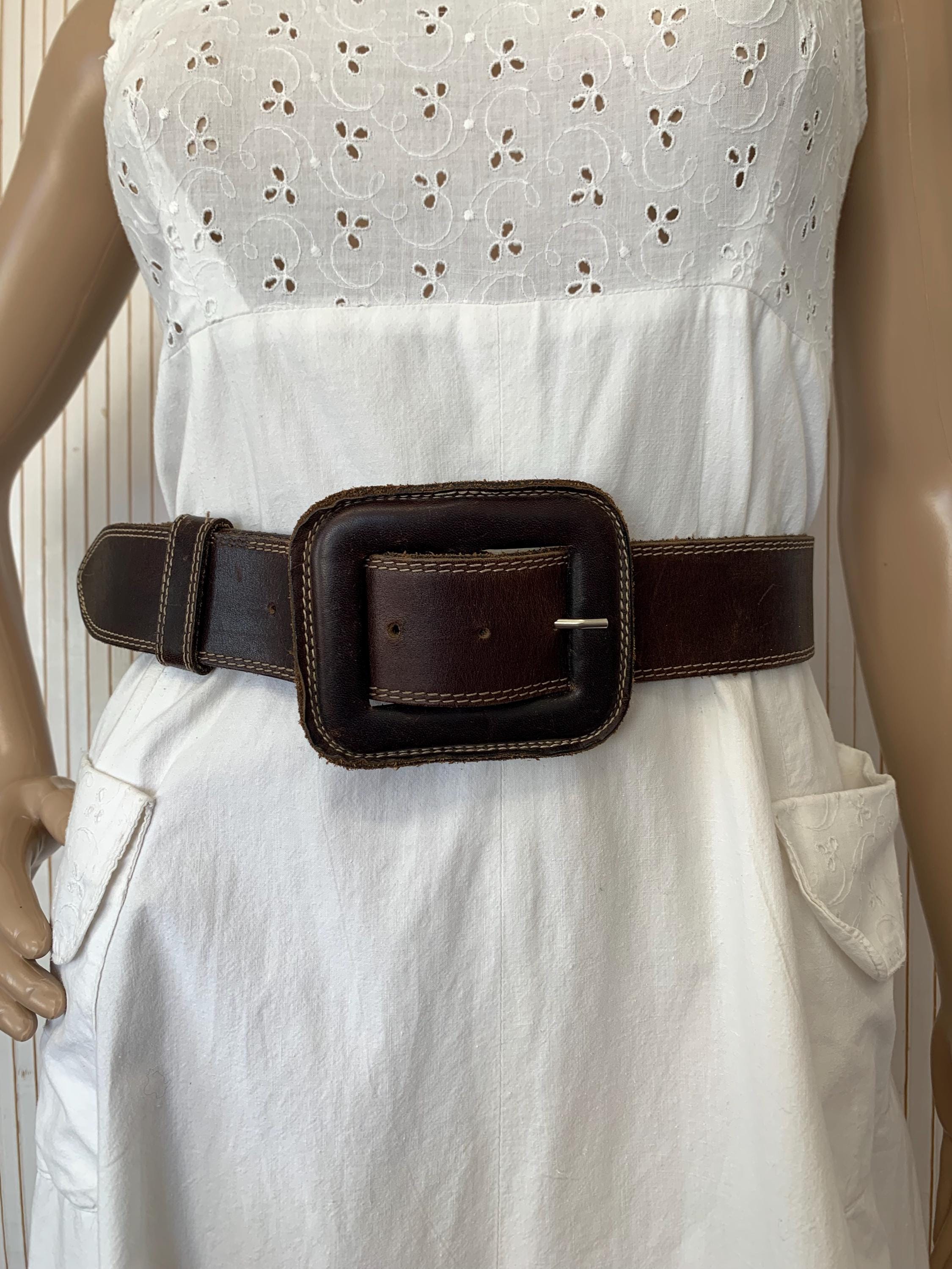 Vintage 80’s Robbie Nelson Wide Statement Belt Vintage Robbie Nelson USA White Genuine Leather Golden  main image 2