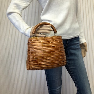 Kleine patent geweven rotan tas Vintage geweven rieten tas Damestas Kleine ronde tas Handvat Minimalistische boho chique tas