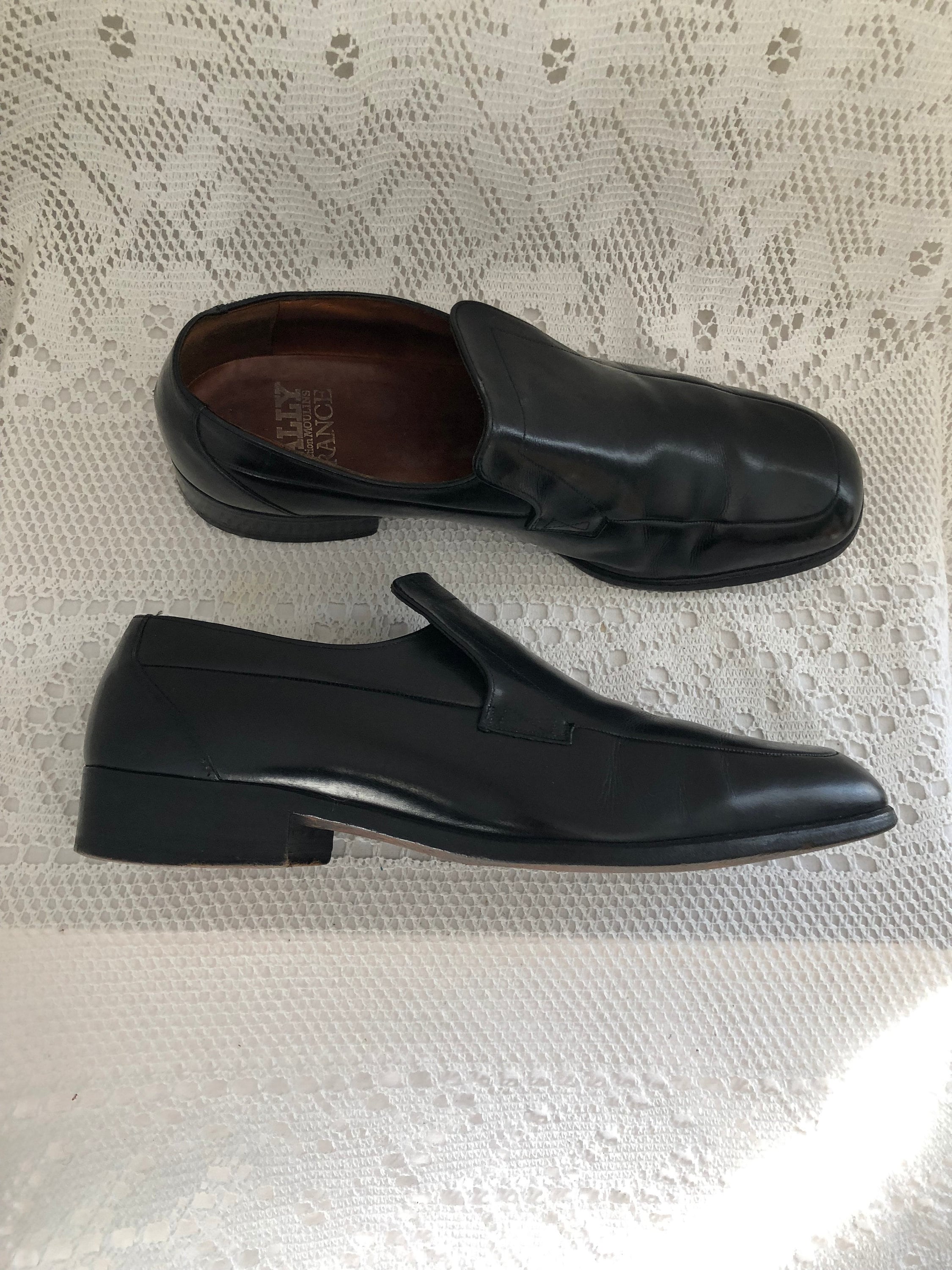 Black Patent Leather Loafers Men Vintage Shoes Bally France  display picture 1