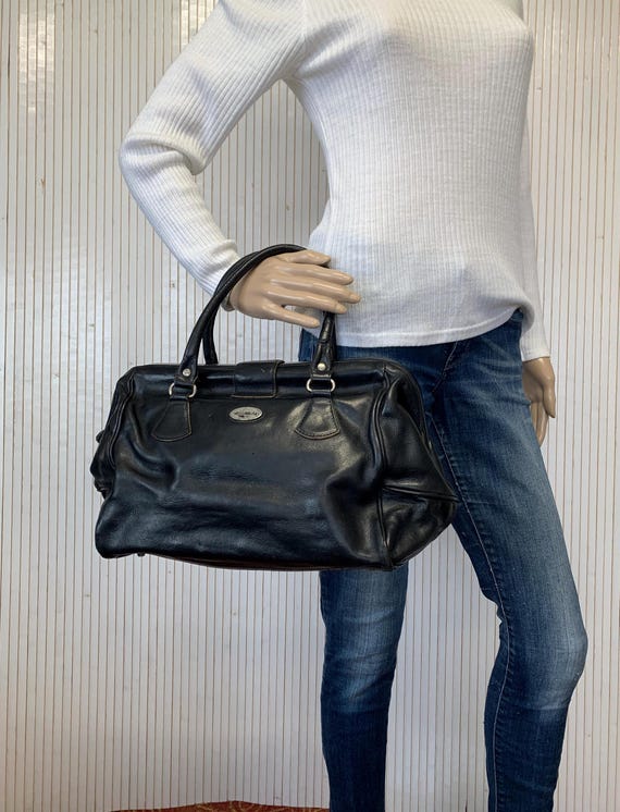 Sac Vintage Furla Sac à main Femme en cuir Noir Sac médecin 70s