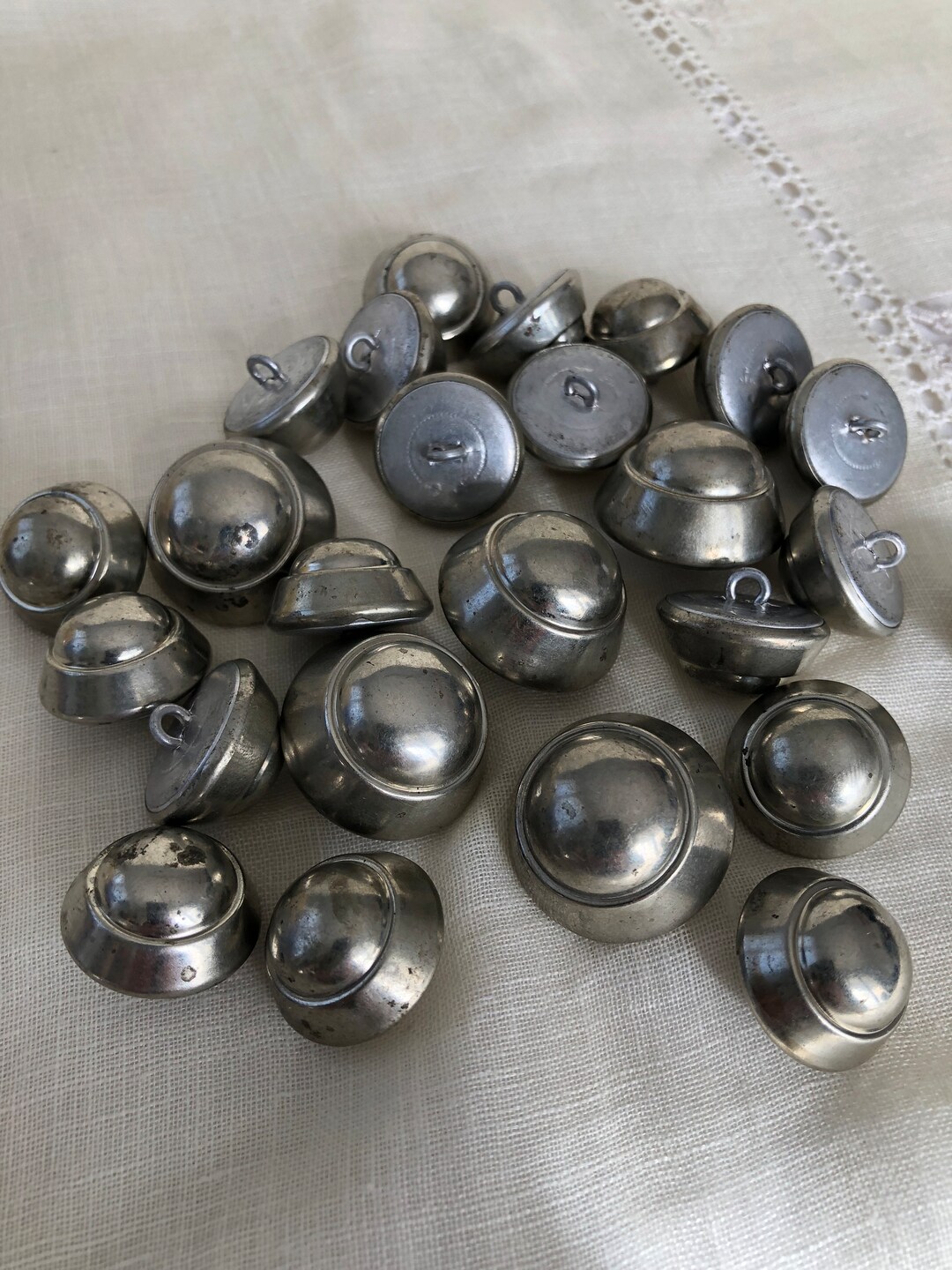 Set of 25 Vintage Round Shank Metal Buttons Antique 2 Sizes Craft ...