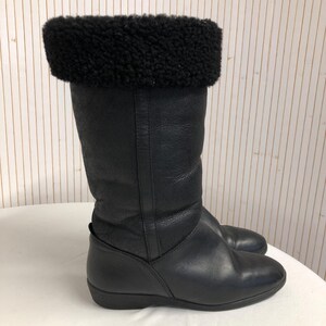 Dames vintage bontlaarzen Zwarte leren laarzen maat 5 - 38 Gemaakt in Frankrijk Zeer warme platte winterlaarzen Gemaakt in Frankrijk
