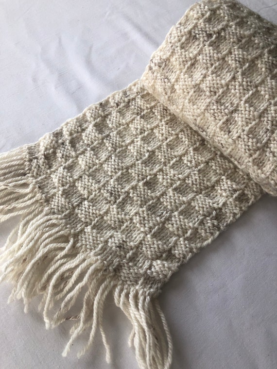 Beige hand knitted wool scarf Vintage Granny squa… - image 10