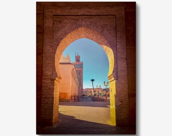 Stretched Canvas Wall Art - Marrakech - Maroc - Porte cintrée - Photographie prête à accrocher