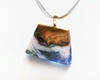 Wood resin jewelry, push present, Olive wood and resin, Necklace chain, Vegan choker