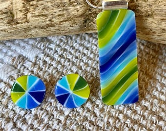 Artisan Glass Pendant and Post Earrings set - sterling silver findings -Ride The Wave